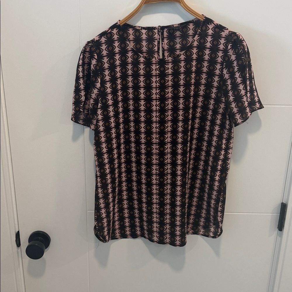 J. Crew black label Pink and Black Geometric Print shirt size 6 - Picture 2 of 7
